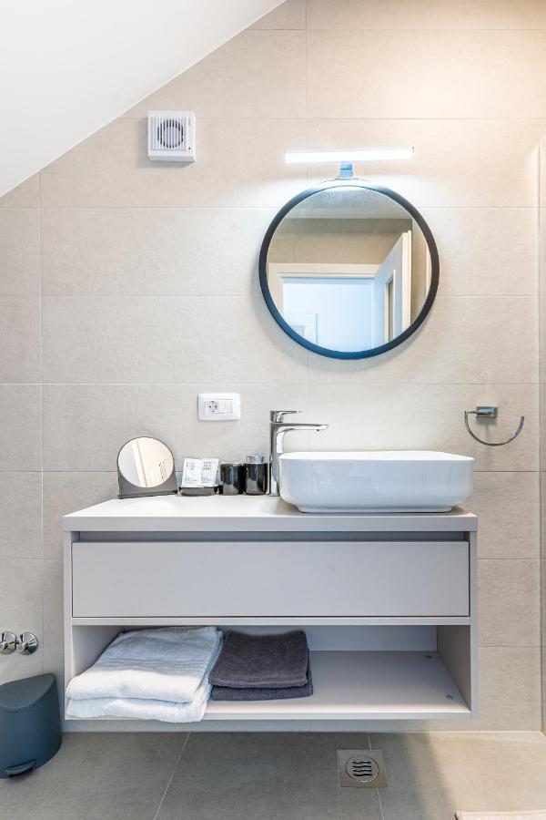 New 4 Star Apartment M&A In Town Cres Esterno foto
